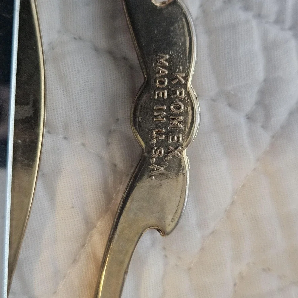 The Unbranded Brand vintage kromex